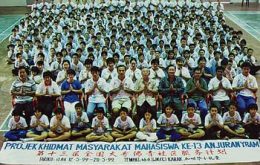 第十三届全国大专佛青社区服务计划 Group Photo of 13th Buddhist Undergraduates Community Service